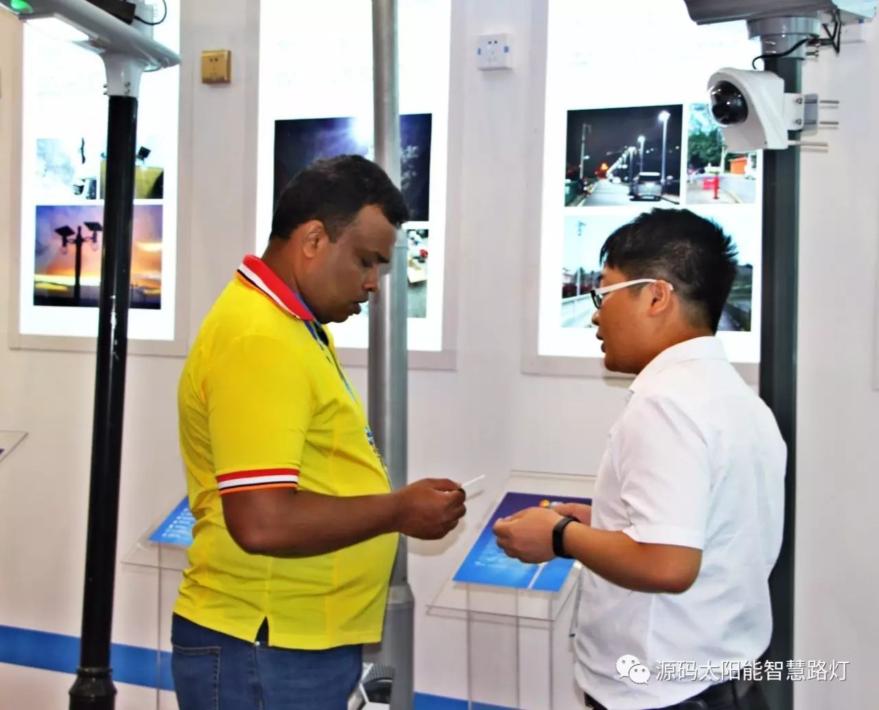 一帶一路，東盟展會(huì)，東盟博覽會(huì)，太陽能路燈，太陽能路燈廠家，光伏路燈廠家，太陽能平板燈