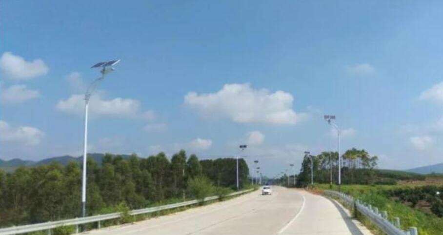 太陽能草坪燈保護(hù)方法