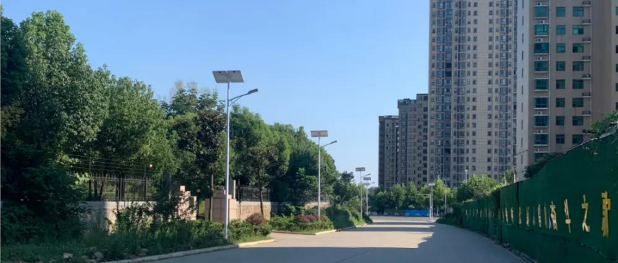 云鵬燈〡九萬里風安稅駕，云鵬今悔不卑飛