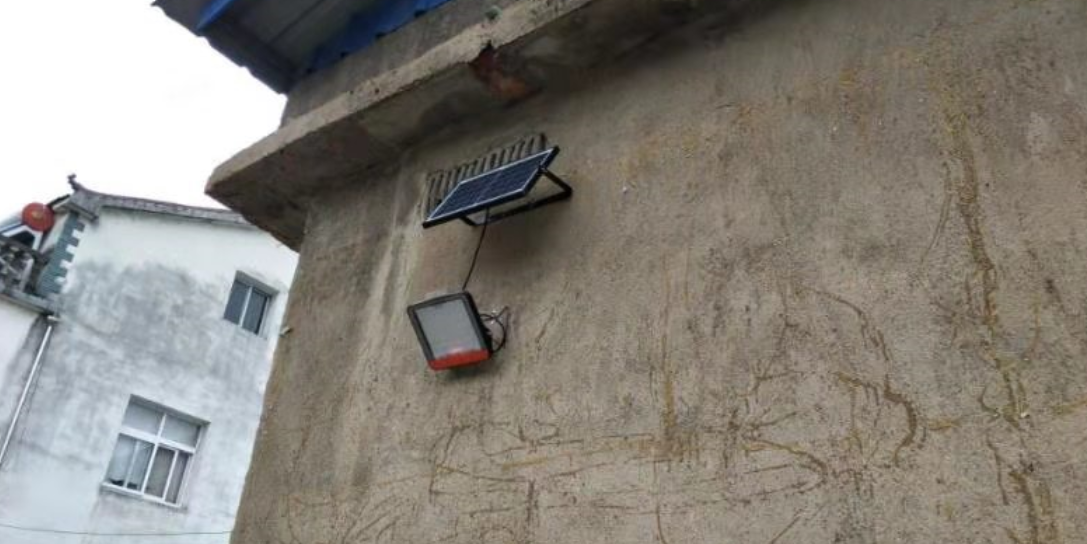 一體化太陽(yáng)能路燈產(chǎn)品特點(diǎn)